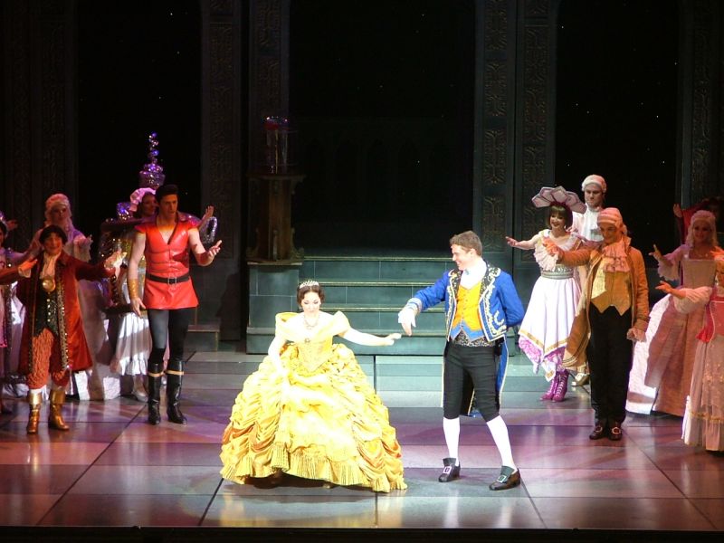 the beauty and the beast at mcc 04 09 (173)